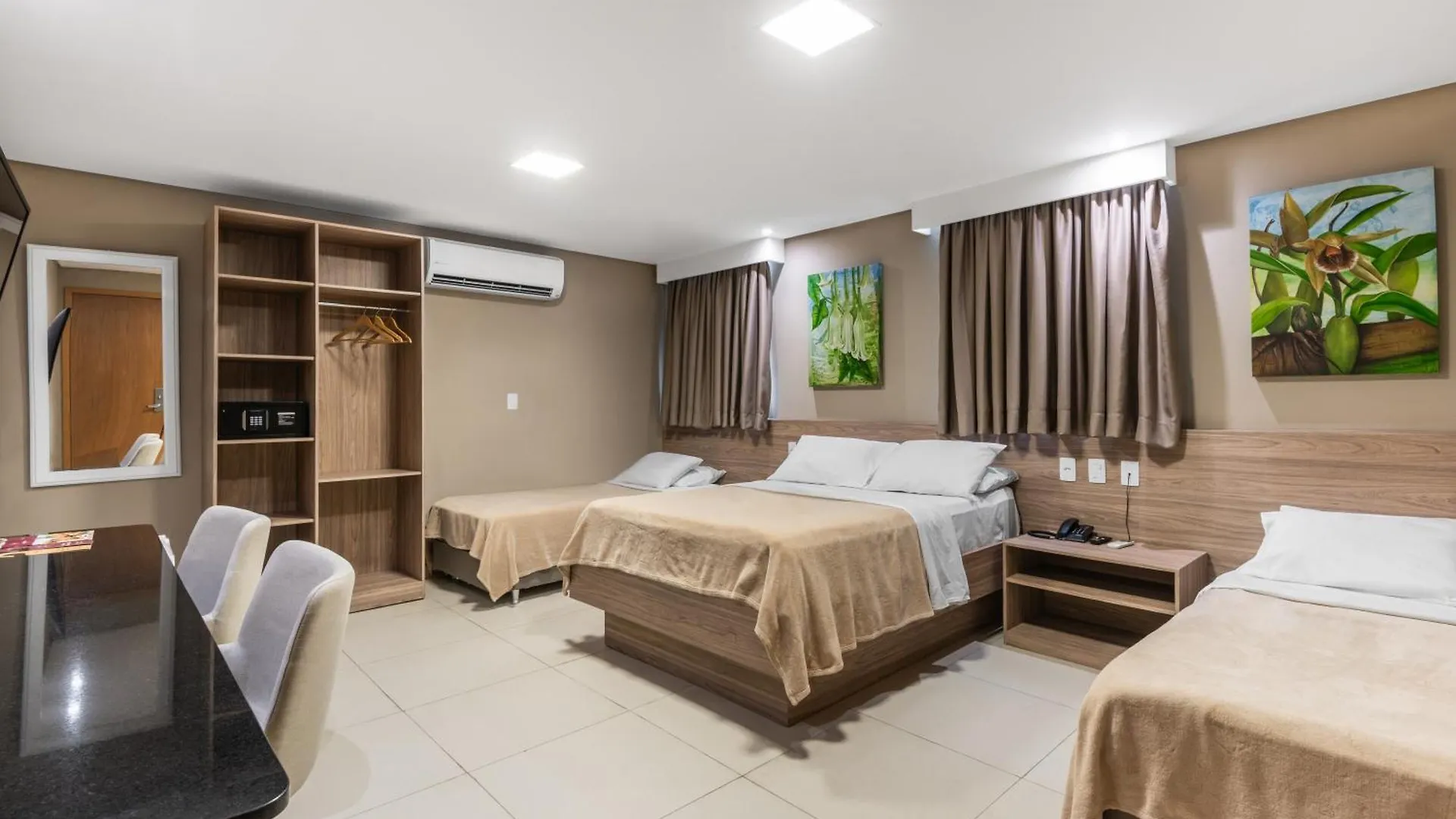 Novohotell Ρεσίφε